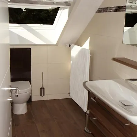 Kuckuckshaeusle * 蒂蒂湖-新城